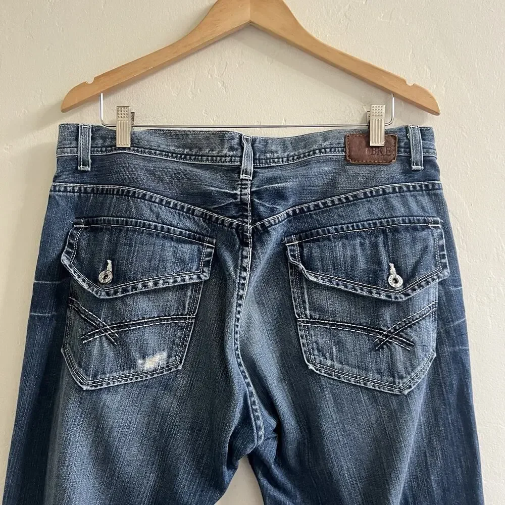 BKE Derek Jeans Mens 35 X 32 Distressed Thick Stitch Whiskered Cowboy Rodeo EUC